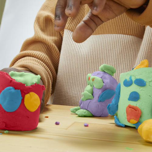 Play-doh 12 Compuestos De Celebración Con Confeti Y Brillo