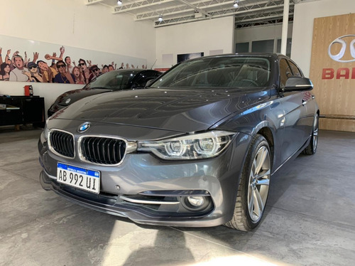 Imagen 4 de 14 de Bmw 330i Sport