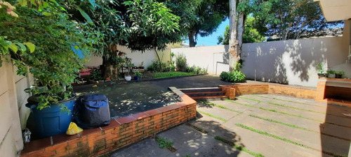 Imagem 3 de 28 de Excelente Casa Na Esquina Do Hospital Costa Cavalcanti, Na Vila A - Ca0535