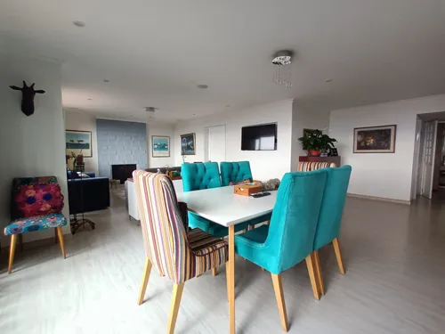 Apartamento En Venta En Cerros De Niza. Cod V1106013