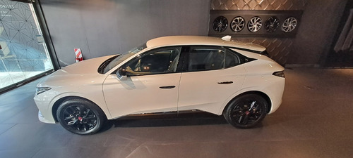 D.S. DS4 1.6 Performance Line 215 At8