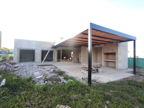 Imagen 2 de 6 de Casa En Venta Ubicado En Santa Elena, Pilar Del Este, G.b.a. Zona Norte