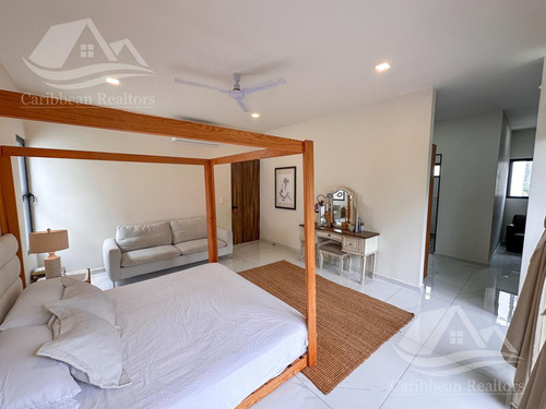 Casa En Venta En Lagos Del Sol Cancun