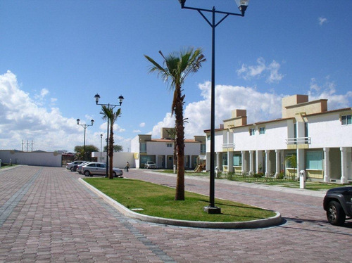Imagen 2 de 14 de Hermosa Casa En Condominio Palmas I-b En Excelente Ubicacion