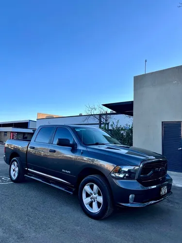 RAM Ram 2500 5.7 R/t Regular Cab 2500 4x4 At