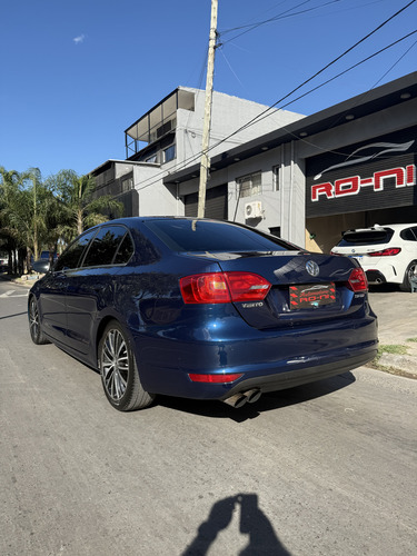 Volkswagen Vento 2.0 Sportline Tsi 200cv Dsg