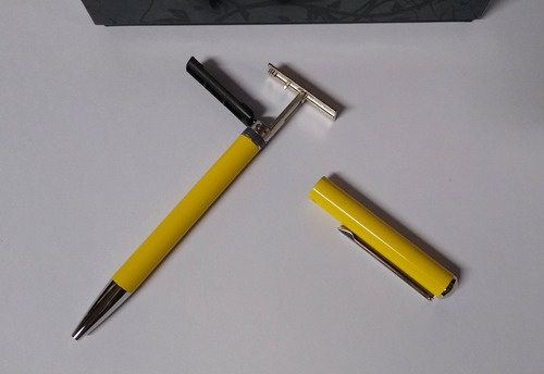 Bolígrafo Con Sello Heri Classic Made In Germany Tinta Azul Exterior Amarillo (3107)