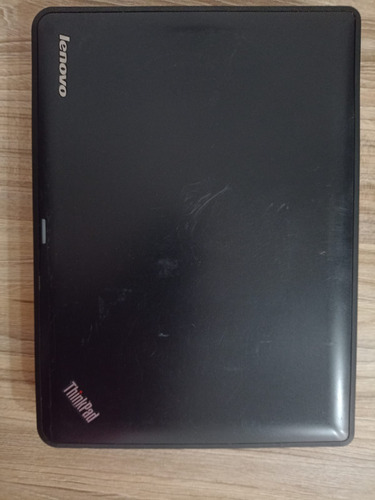 Laptop Lenovo Thinkpad X131e Intel Celeron Ram 4 Gb Detalle! Negro (Reacondicionado)
