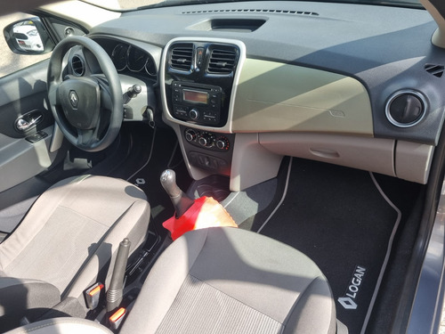 Renault Logan 1.0 16v Expression Hi-flex 4p
