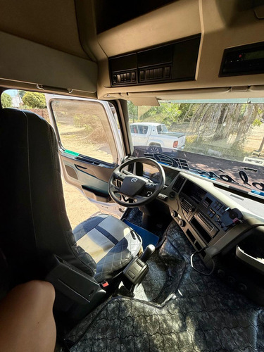 Volvo Fm 370 4x2 - Unico Dueño