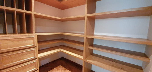 Imagen 23 de 30 de Lujoso Departamento En Venta En La Mejor Zona De La Ciudad D