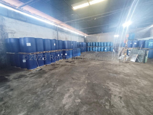 #24-2537 Amplio Galpon En Venta En Barquisimeto Zona Industrial 1 Lara Eo