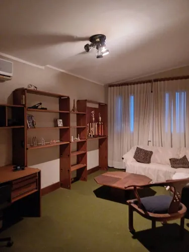 Casa De 3 Hab Y 4 Baños.
