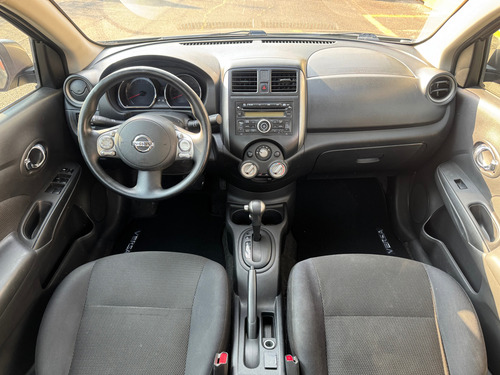 Nissan Versa 1.6 Advance At