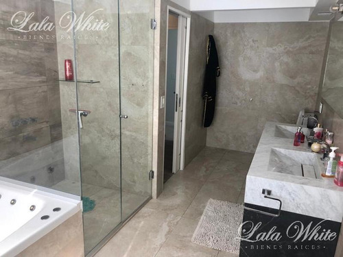Imagen 21 de 30 de Venta - Casa En La Providencia