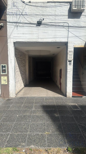 Departamento De 1 Ambiente En Quilmes Centro.