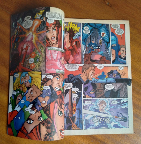 Revista Wizard Brasil 17 2005 / A Mova Dc American Flagg Hq. (Usado)