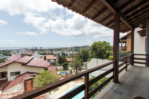 Casa Em Nonoai Com 3 Dormitórios - Lu430324