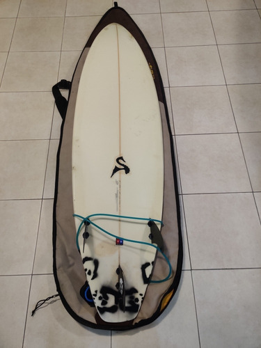 Imagen 8 de 10 de Tabla Surf 6' Schlickmann + Funda Viaje + Funda Playa + Pita