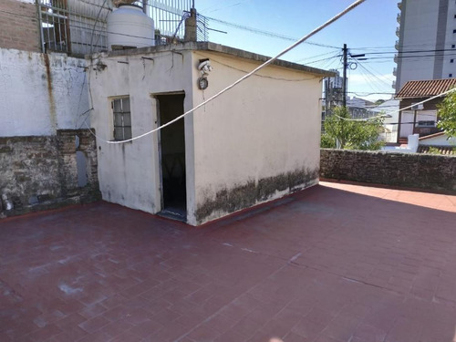 Imagen 2 de 10 de Casa En Venta En Wilde Centro