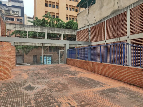 Imagen 29 de 29 de Vendo/alquilo Oficina 542 M2 Sabana Grande 4955