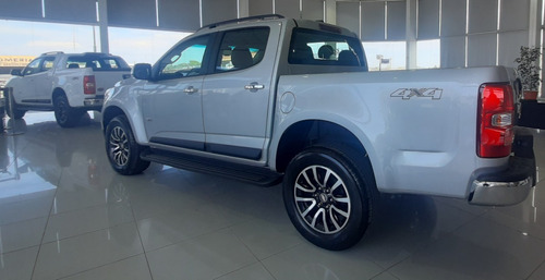 Imagen 3 de 15 de Chevrolet S10 2.8 Cd 4x4 Ltz Automática 2022 Pick Up