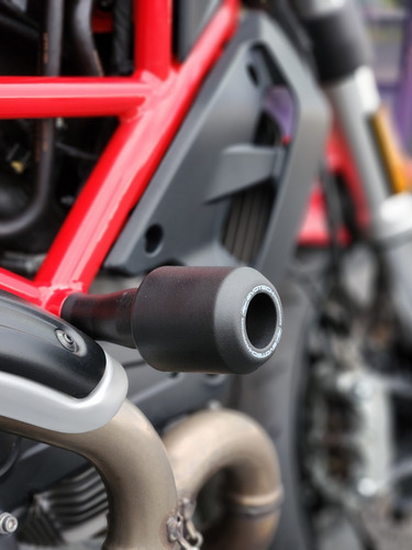 Imagen 4 de 25 de Ducati Monster 797 - Muchos Accesorios! Igual A Nueva Jc