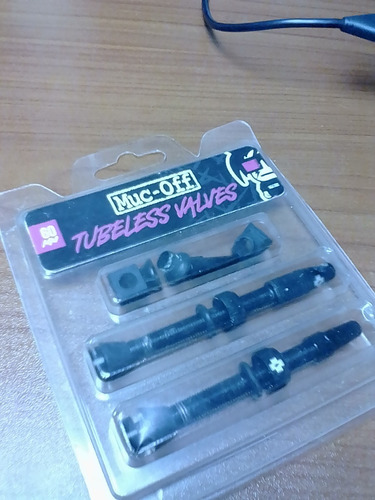 Imagen 2 de 2 de Valvulas Para Tubeless Muc-off