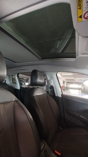 Peugeot 2008 1.6 Feline