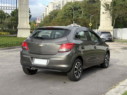 Chevrolet Onix 1.4 MPFI LT 8V FLEX 4P MANUAL