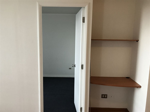Oportunidad Impecable Departamento 1 Dormitorio Metro Moneda