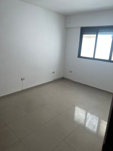 Vendo Apartamento Y N San Isidro 