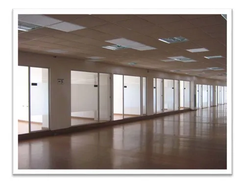 Oficina 1.331 M² En Arriendo, La Floresta