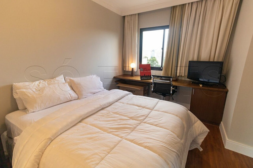 Imagem 4 de 15 de La Concorde - Flat Mobiliado Com 32m² Para Moradia Ou Investimento. - Sf3392