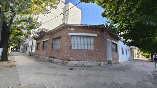 Alquiler Casa 3 Dorm. Apto Destino Comercial - 38 Esq. 12 - La Plata