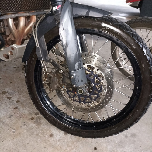 Triumph Tiger 800 Xcx