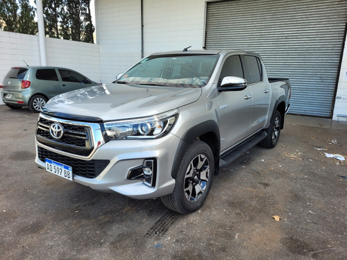 Toyota Hilux 2.8 Cd Srx 177cv 4x2 At