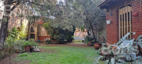 Venta Casa 7 Amb Pileta Quincho Cocheras Aldo Bonzi