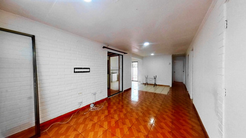 Se Vende Casa, 4 Dorm + 2 Baños. La Serena