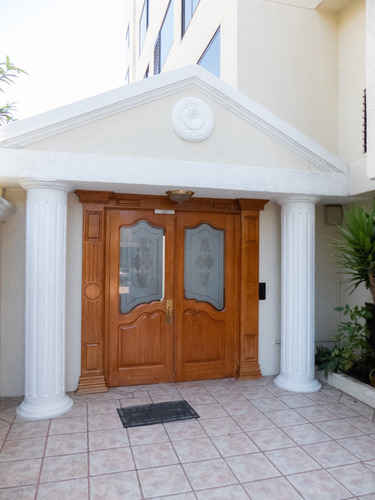 Suite Ejecutiva Granda Centeno 84m Moderna Con Gimnasio Junto A Canchas Y Supermaxi