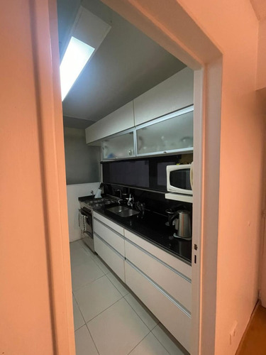 Departamento Amoblado Y Con Cochera En Las Cañitas