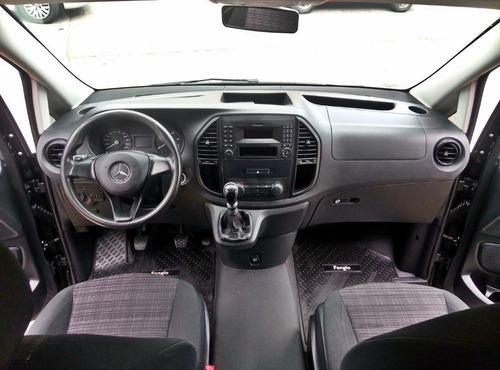 Mercedes Benz Vito