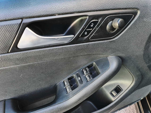 Volkswagen Jetta 2.0 L4 Mt 2018