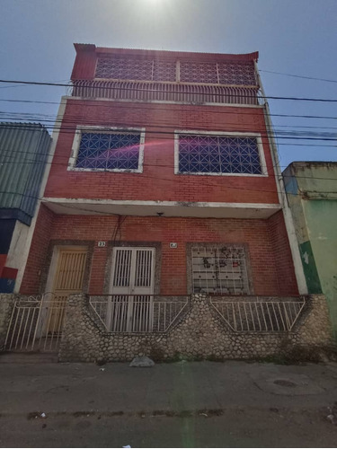 Edificio En Venta - Catia