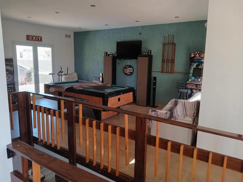 Casa En Venta - 3 Dormitorios 3 Baños - 560mts2 - Villa Nueva, Córdoba