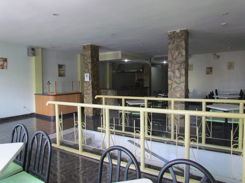 Imagen 3 de 10 de Vendo Local 226m2 Chacao 3630