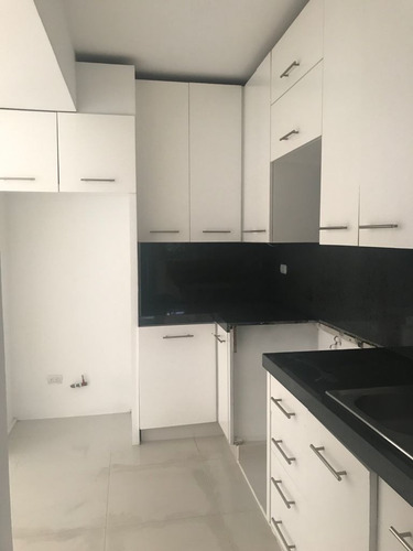 Reparto Kokette En Santiago Hermoso Apartamento En Ventas.