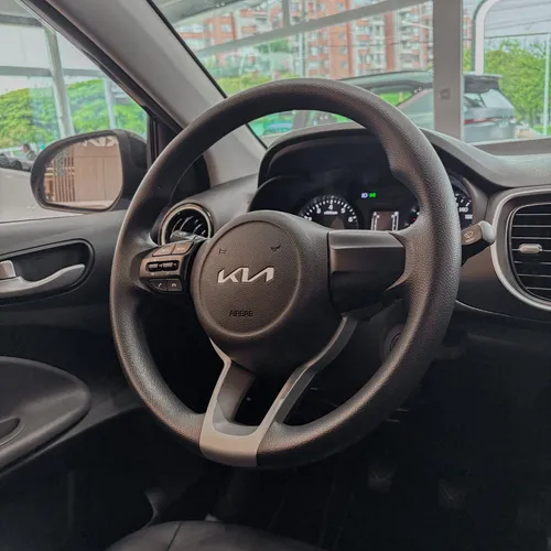 Kia Soluto 1.4 Emotion Mt