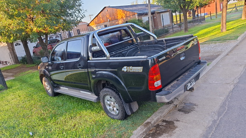 Toyota Hilux Pick-up 3.0 I Srv Cab Doble 4x4 (2009)