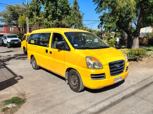 Furgón Color Amarillo, Dado De Baja Como Escolar .